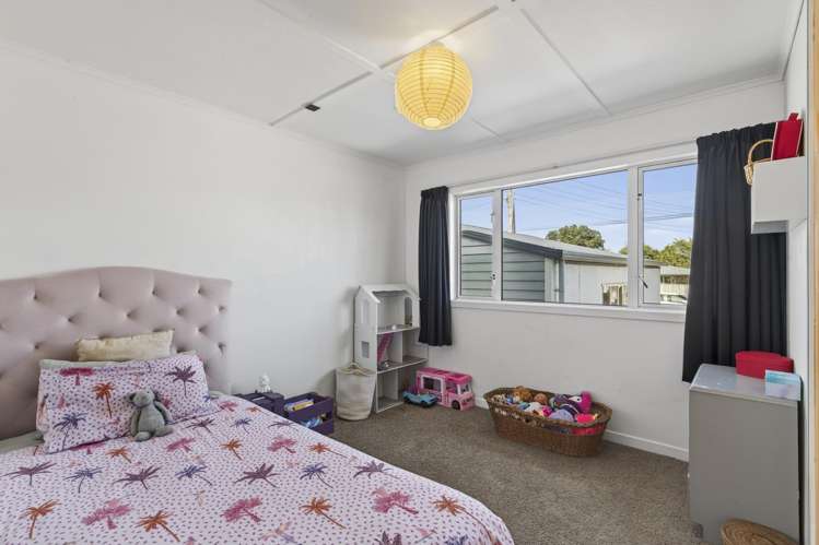 53 Cumming Street Okato_20