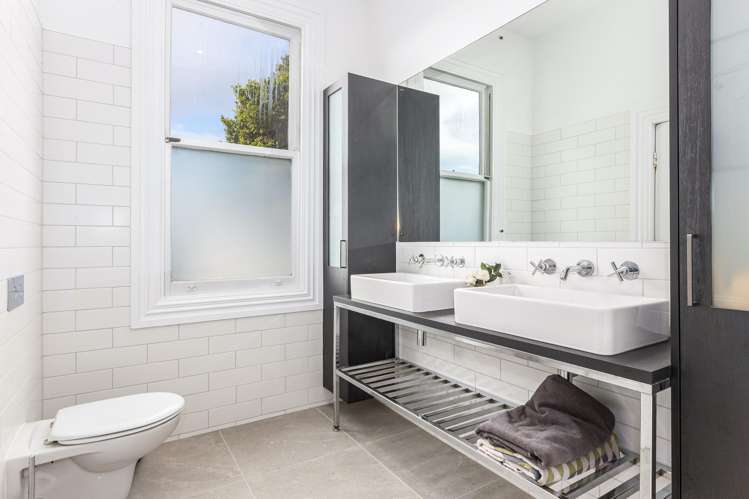 13 Tinakori Road Thorndon_15