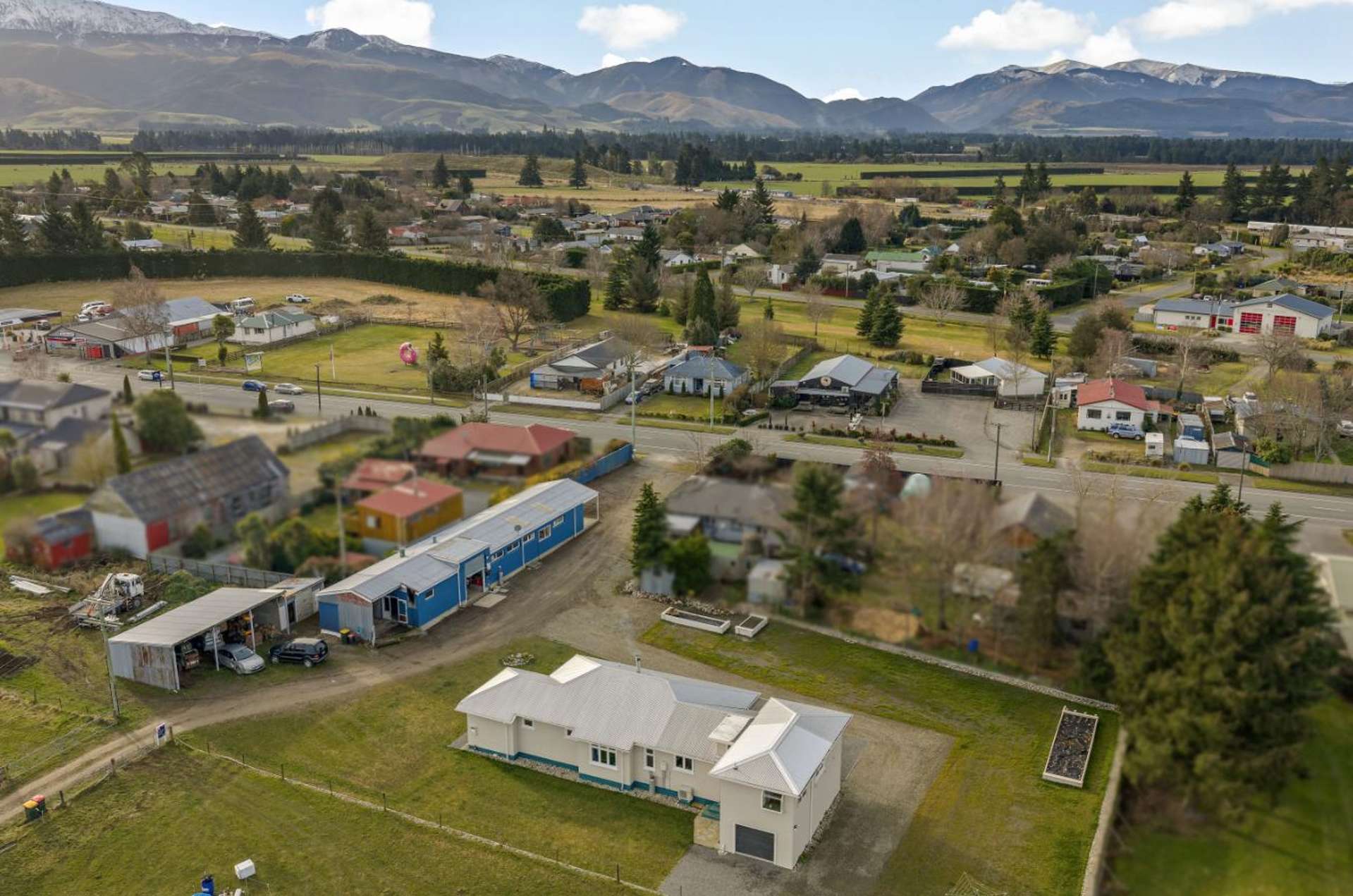 5669A West Coast Road Springfield_0