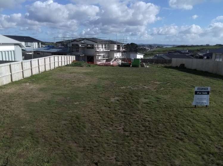 5 George Town Drive Beachlands_1