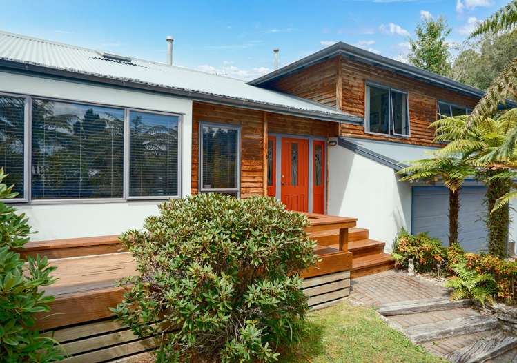 104 Tarawera Road_1
