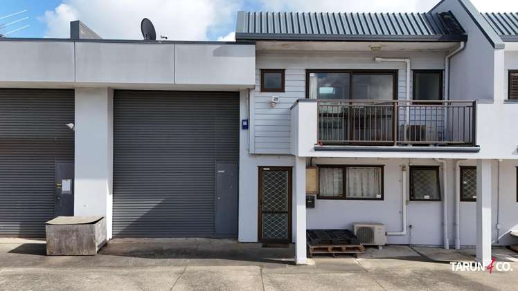 2/21 Andromeda Crescent_0