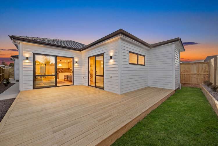 24 Furlough Road Opaheke_23