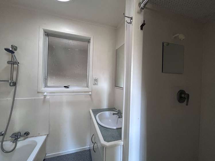 3 Tahu Crescent Sunnynook_11