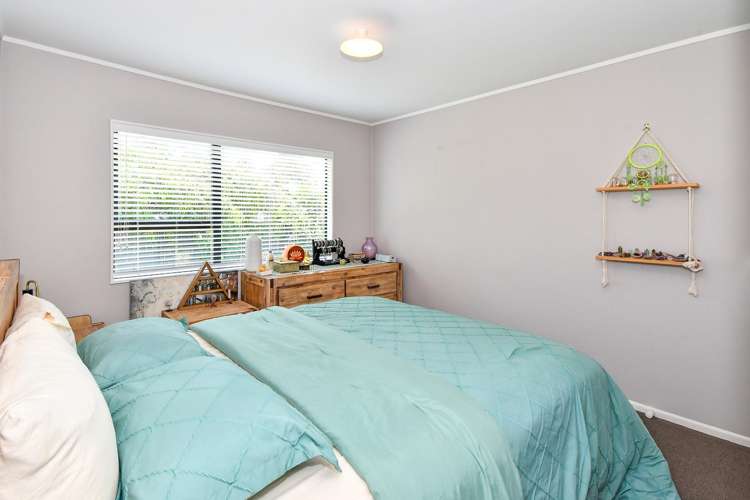 13b Youngs Road Papakura_12
