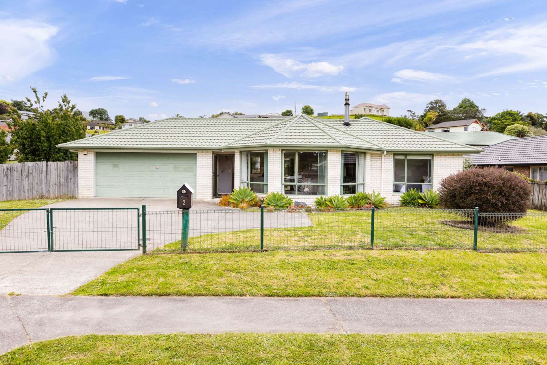 2 Te Kauri Place Helensville_0