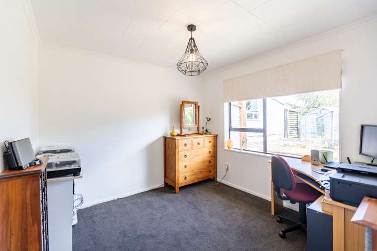 193 Wrekin Road Fairhall_11