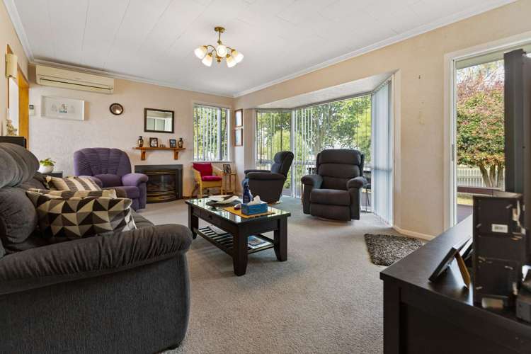 47 Carlyle Street Leamington_9