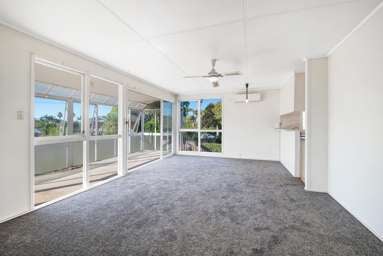 31 Doment Crescent_1