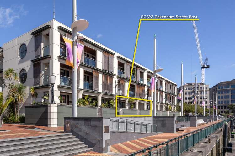 GC/22 Pakenham Street East Auckland Central_14