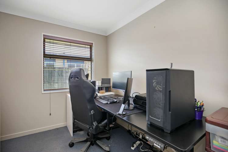 63a Birchfield Avenue Dallington_18