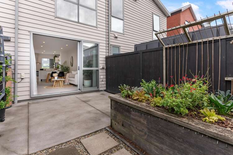 12 Ringa Matau Road Hobsonville_12