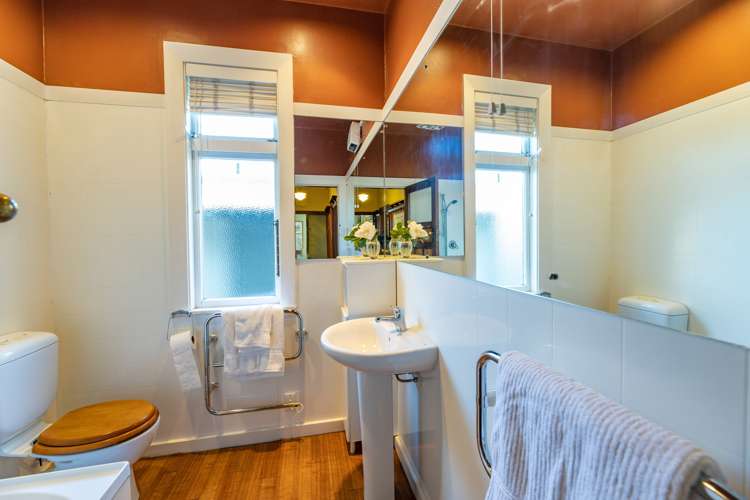 130 Memorial Avenue Burnside_13