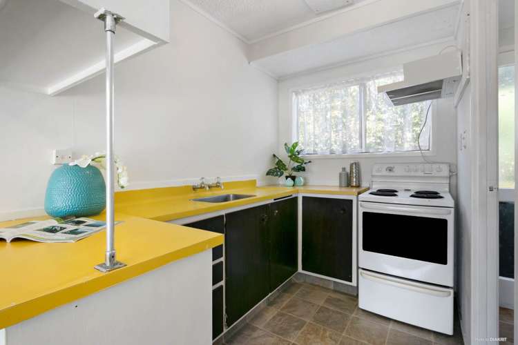 1/5 Koromiko Street New Lynn_6