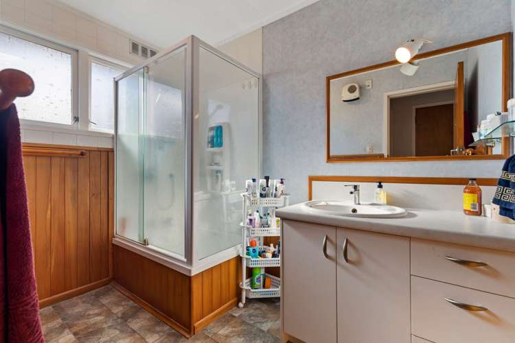 9 Browning Crescent Owhata_10