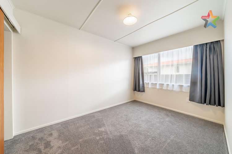 1/293 Wellington Road Wainuiomata_16