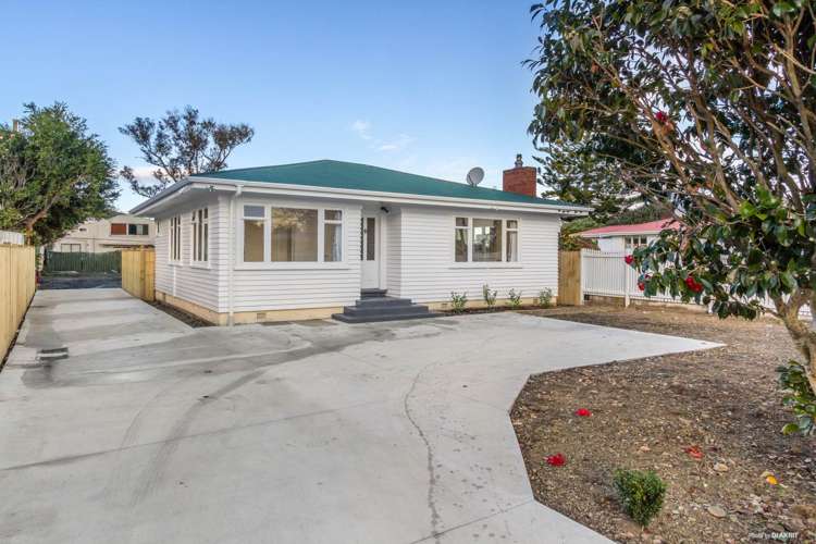 25 Peachgrove Road Te Atatu Peninsula_18