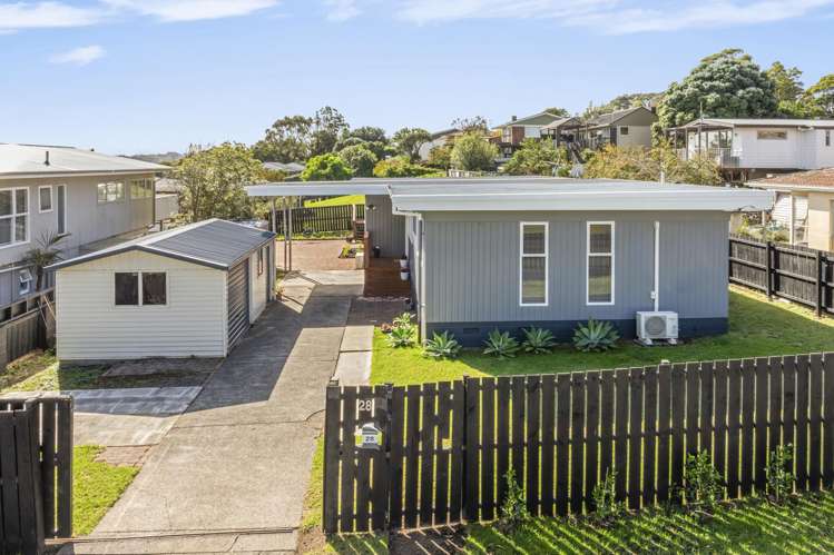 28 Ridgemount Rise Mangere Bridge_24
