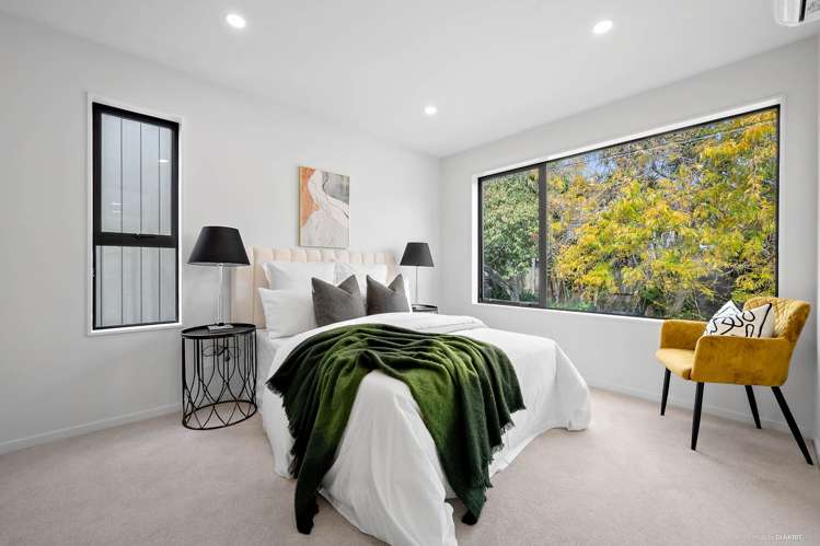 2A Wahanui Road Greenlane_23