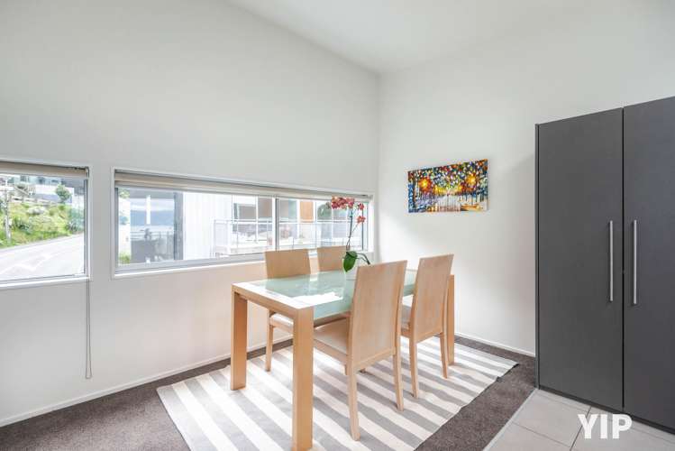 25/2 Onslow Road Khandallah_7