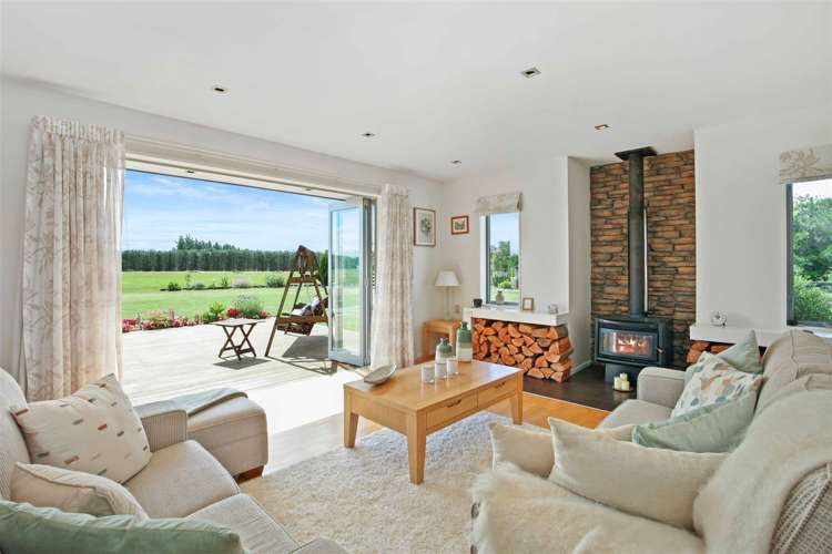 633 Downs Road West Eyreton_26