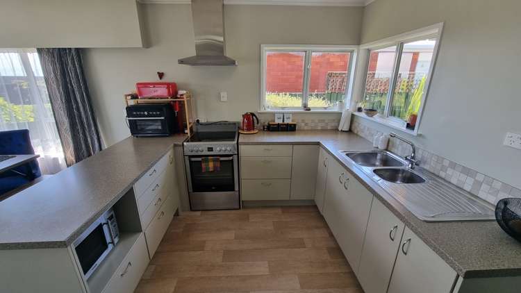 20 Whitcombe Terrace Hokitika_9