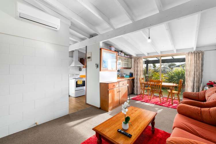 1/14 Lenton Street Aranui_6