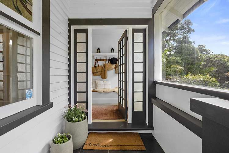 8 Dorset Avenue Westown_22