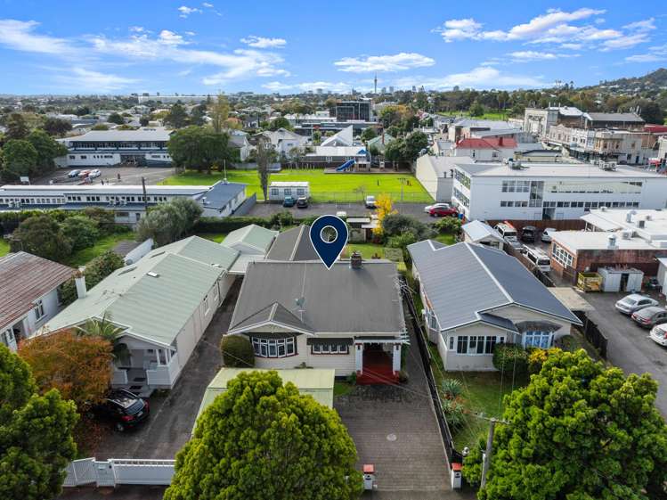 3 Tennyson Street Mount Eden_29