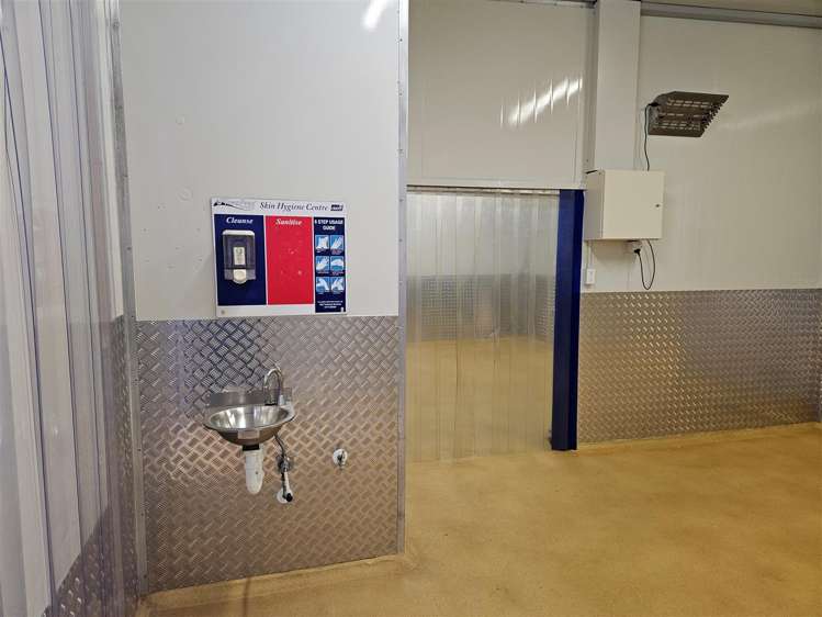 2/29A Edmonton Road Hornby_6