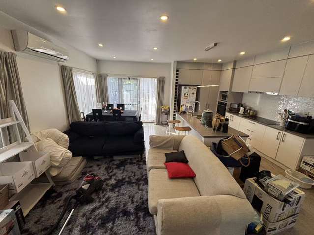 9 Thornlow Street Glendene_3