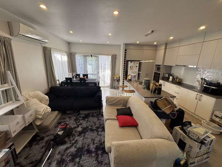 9 Thornlow Street Glendene_3
