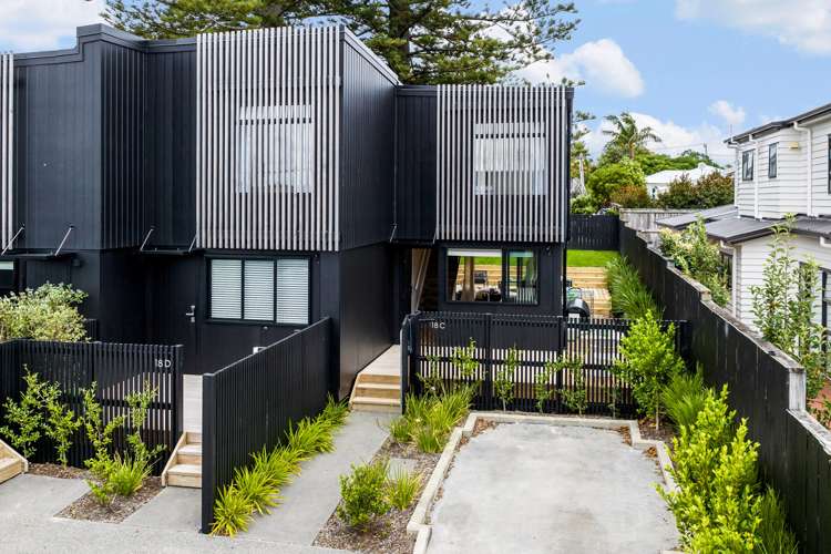 18c Walker Road Point Chevalier_14