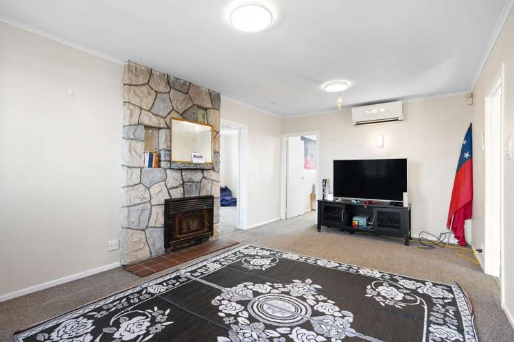 223 Sturges Road_3