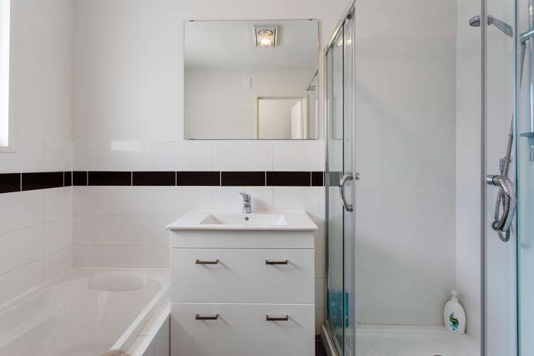 50 Woodend Road Woodend_12