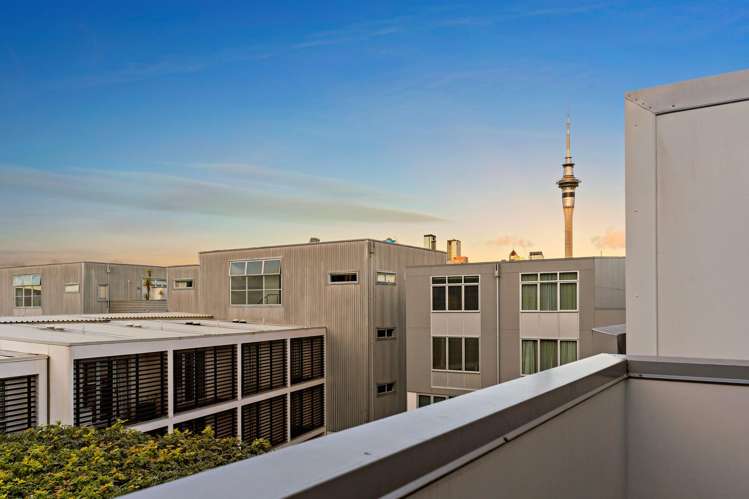 19 Fisher-Point Drive Auckland Central_21