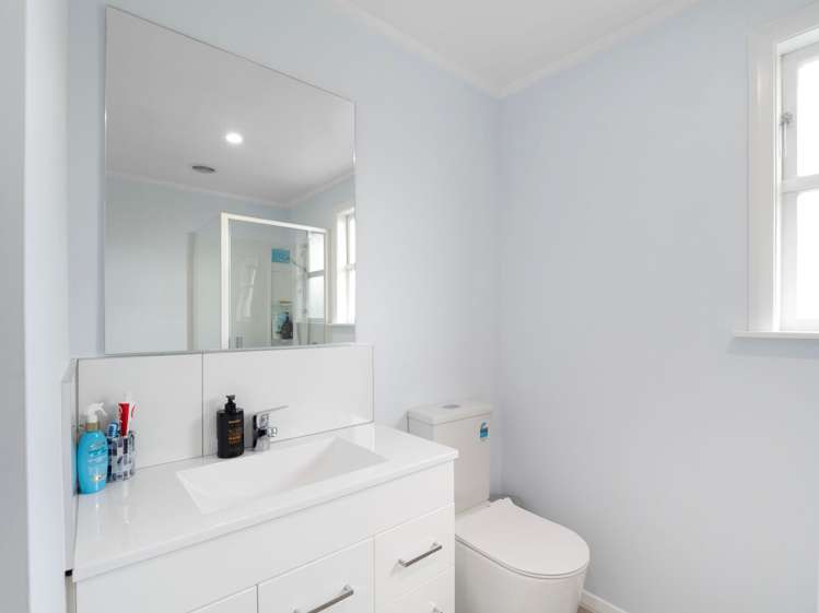 25 Vernon Avenue Takaro_20