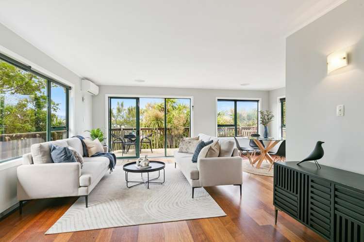 54 Akaroa Drive Maupuia_6