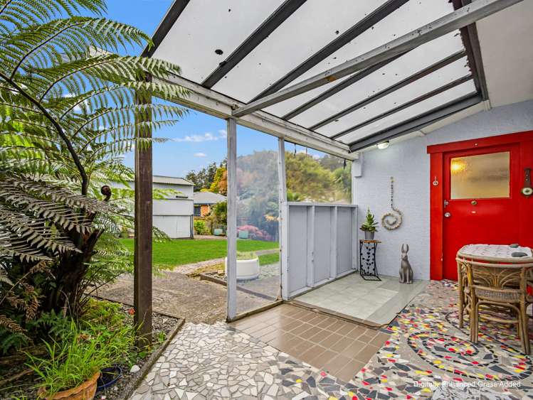 8 Gladstone Road Waihi_20