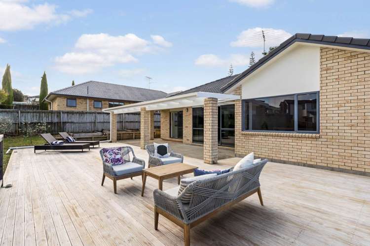 11 Buncrana Place Pinehill_12