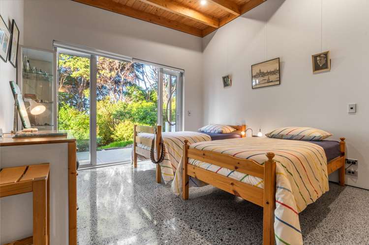 8 and 24 Te Matuku Point Lane Waiheke Island_29