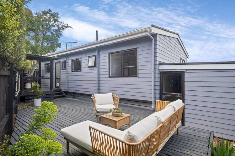 48 Rua Road Glen Eden_1