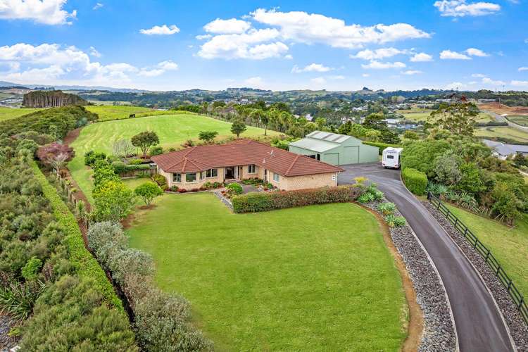 56 Viv Davie-Martin Drive_0