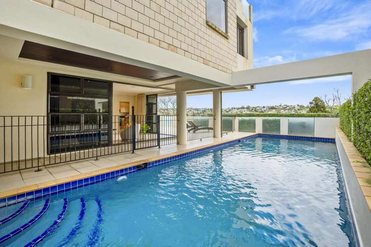 10 Ronaki Road Mission Bay_1