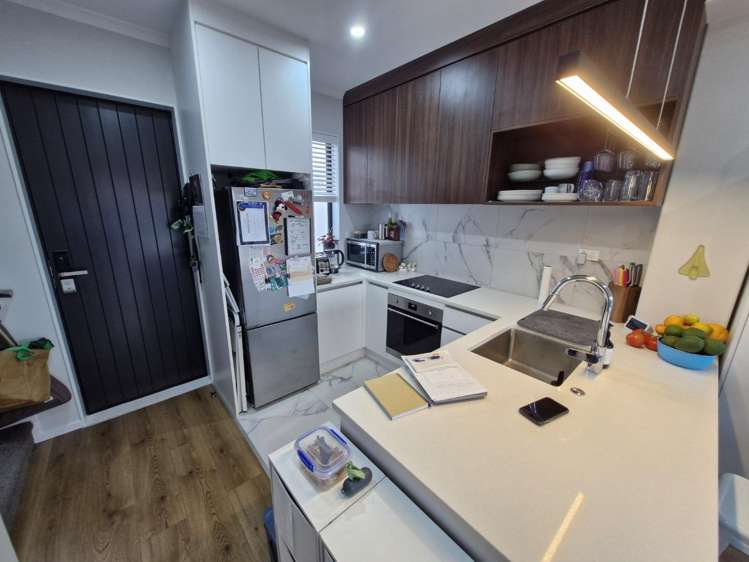 3/3 Norrie Avenue Mount Albert_3