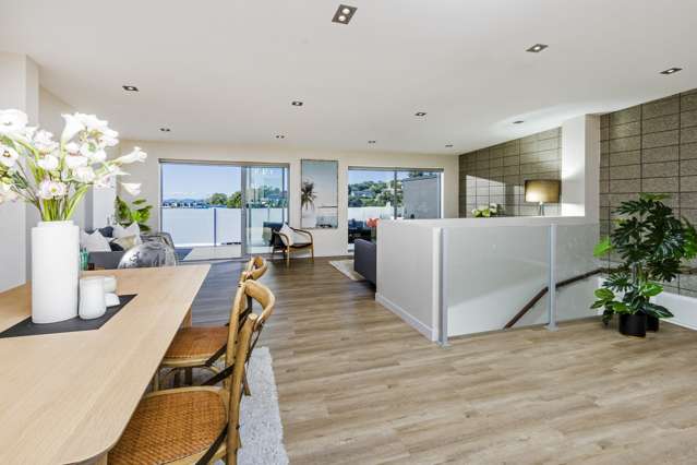 10/8 Wilk Lane Browns Bay_4