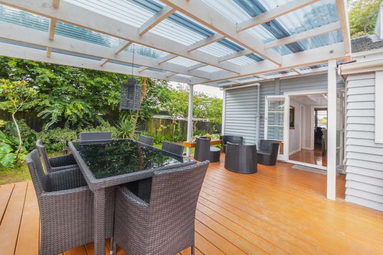 13 Forest Hill Road Henderson_13