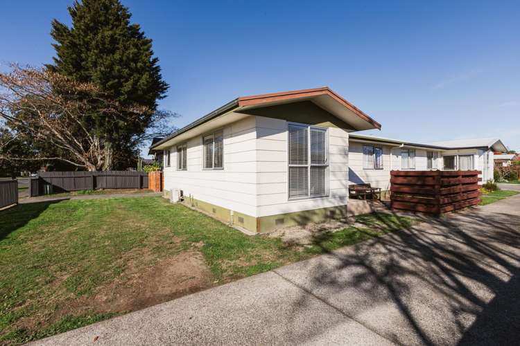 1/704 Fitzroy Avenue_0