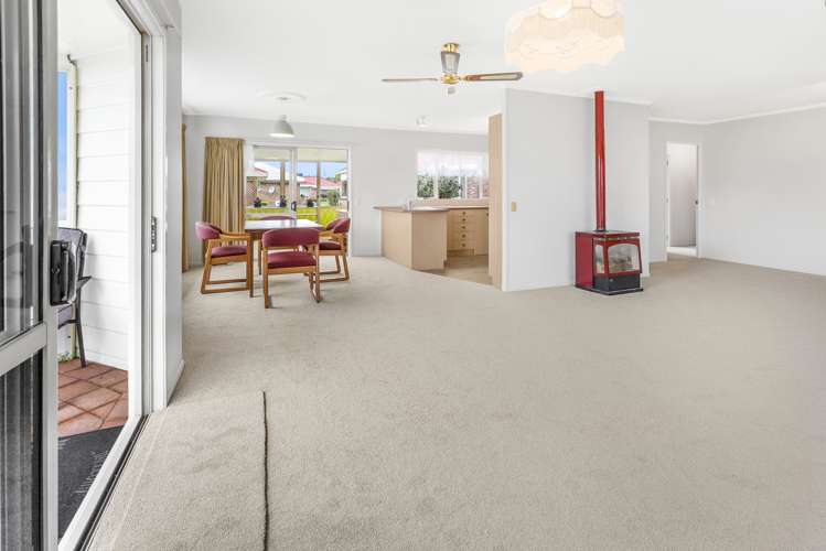 79/4 Admiral Crescent Flagstaff_3