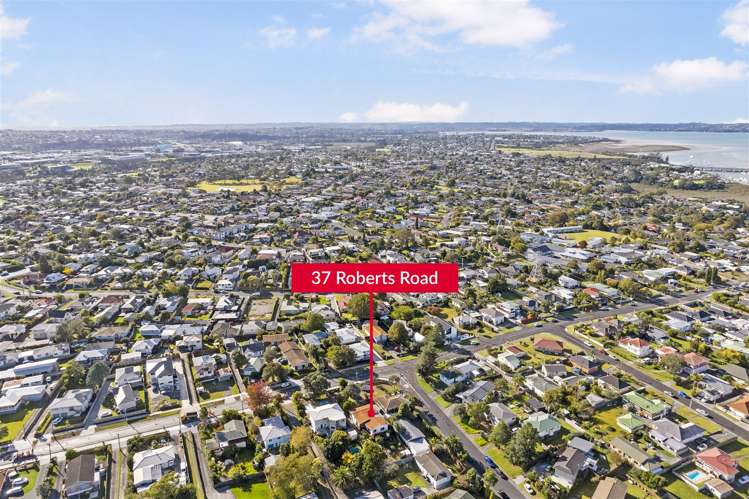 37 Roberts Road Te Atatu South_14
